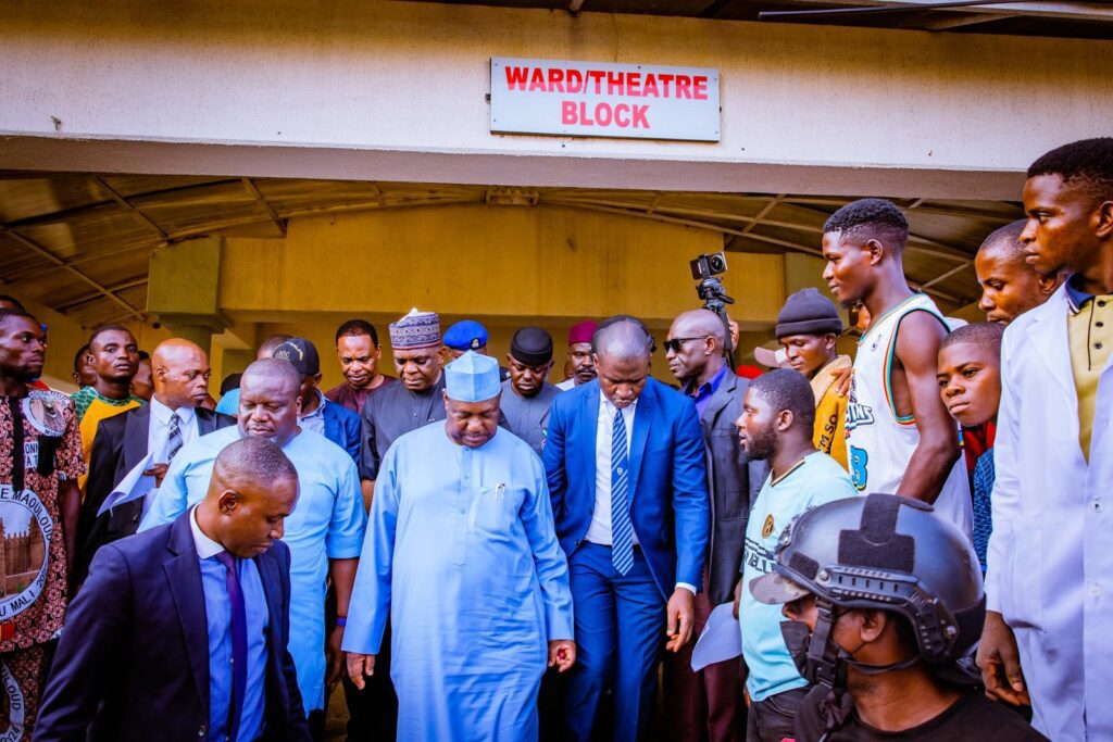 Senator George Akume visits the attack victims. Photo by George Akume on X.
